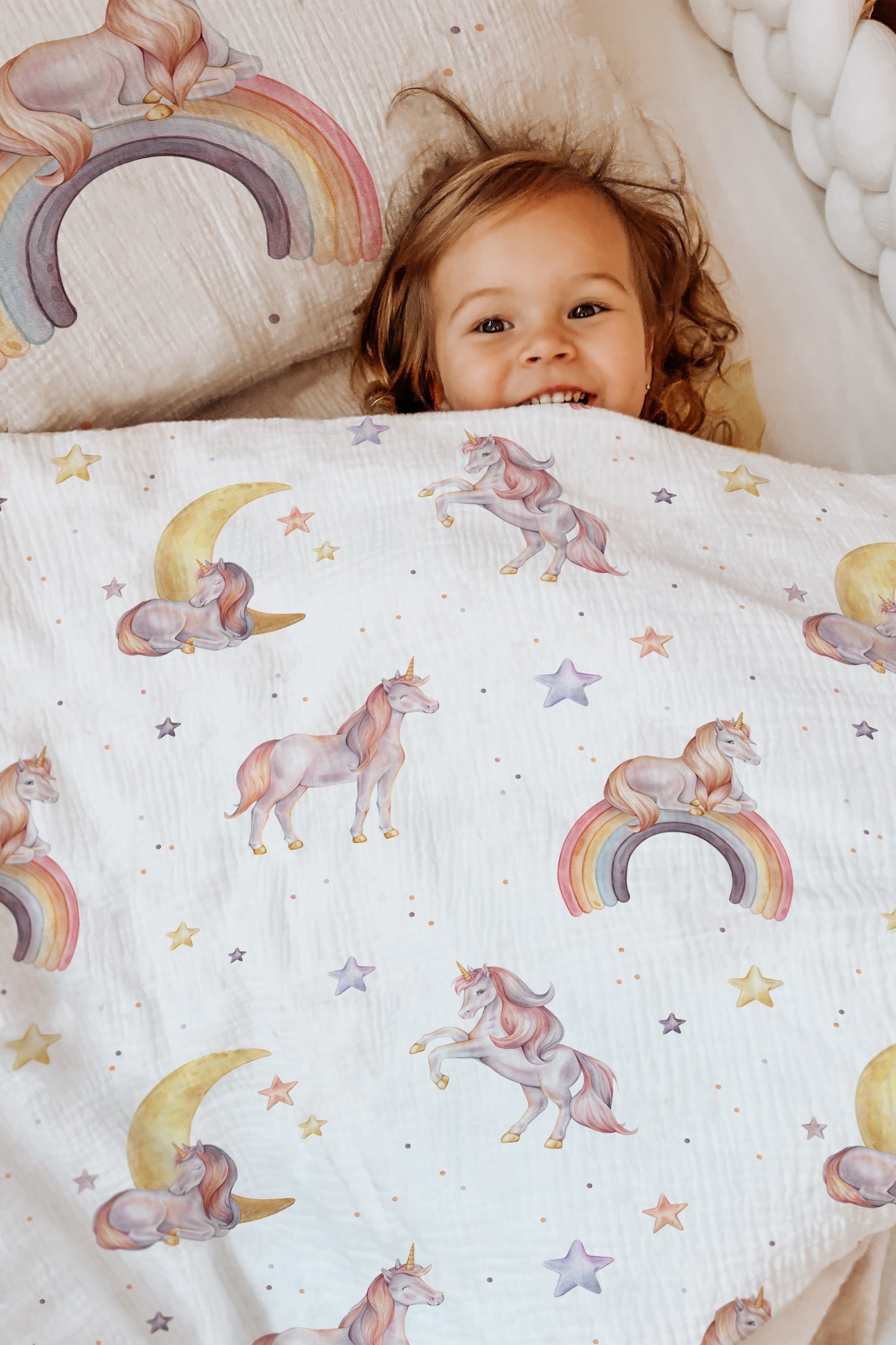 "Regenbogen Einhorn" Premium Kinderbettwäsche